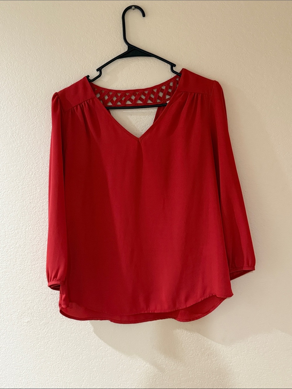 Women’s Red V-Neck Long Sleeve Blouse